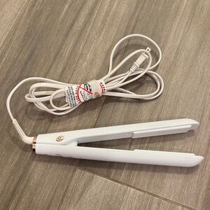 T3 Singlepass StyleMax White Hair Straightener with Rose Gold Accents